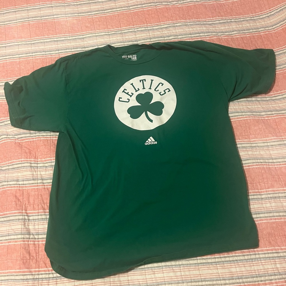 Adidas Boston Celtics Green Shamrock  T-Shirt NBA shirt - XL